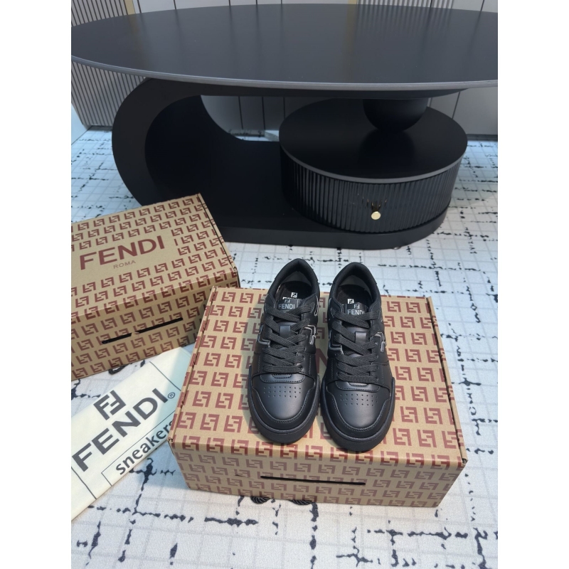 F**di casual shoes
